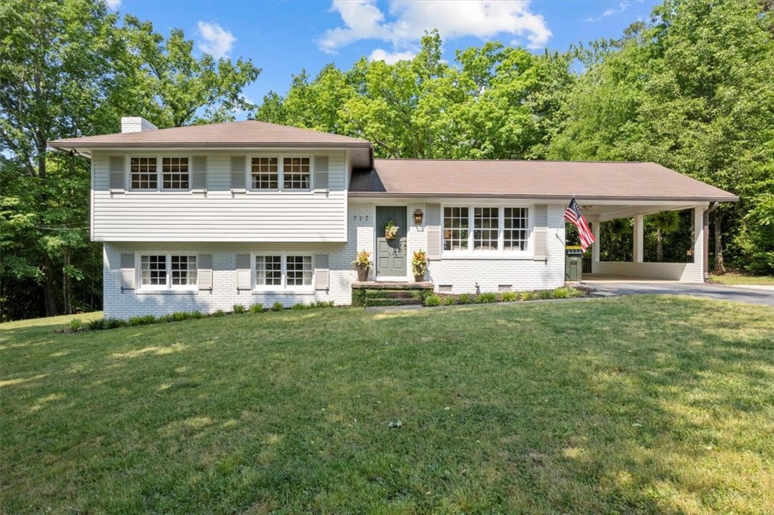 717 State Rd S-37-359 Seneca, SC 29672 - Photo 26 of 30 Gallery Image 26