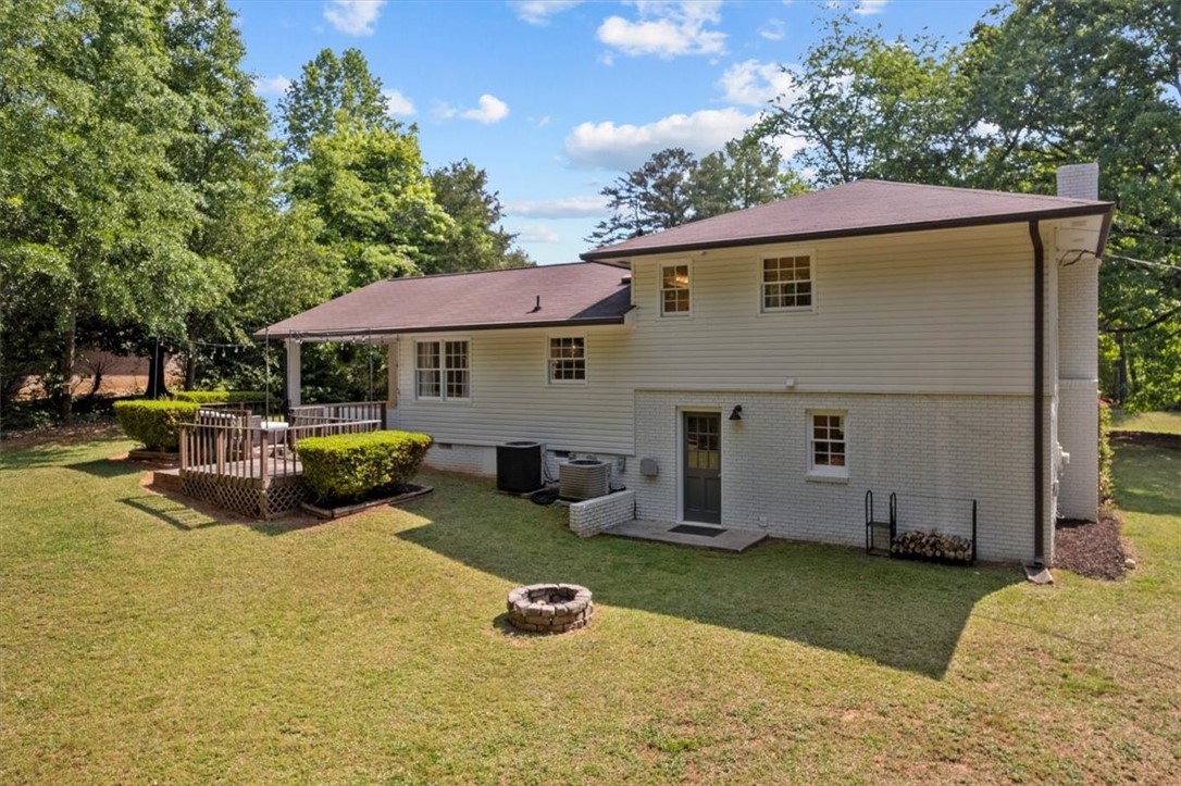 717 State Rd S-37-359 Seneca, SC 29672 - Photo 27 of 30 Gallery Image 27