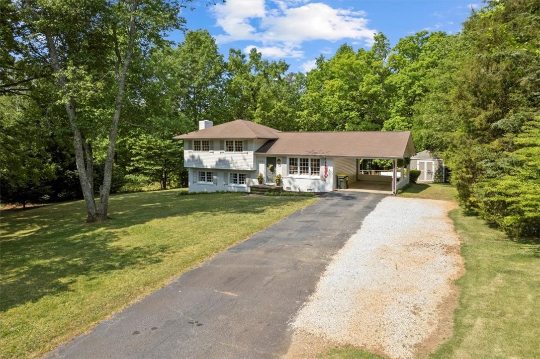 717 State Rd S-37-359 Seneca, SC 29672 - Photo 28 of 30 Gallery Image 28