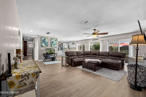 $514,900 | 18 Tomoka Oaks Boulevard, Ormond Beach, FL 32174