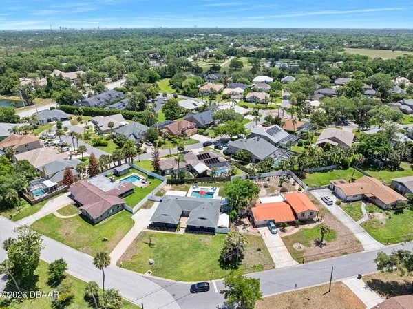 $514,900 | 18 Tomoka Oaks Boulevard, Ormond Beach, FL 32174