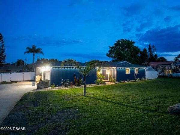 $514,900 | 18 Tomoka Oaks Boulevard, Ormond Beach, FL 32174