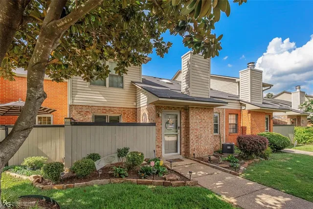 $170,000 | 3636 Greenacres Boulevard, Unit 113, Bossier City, LA 71111