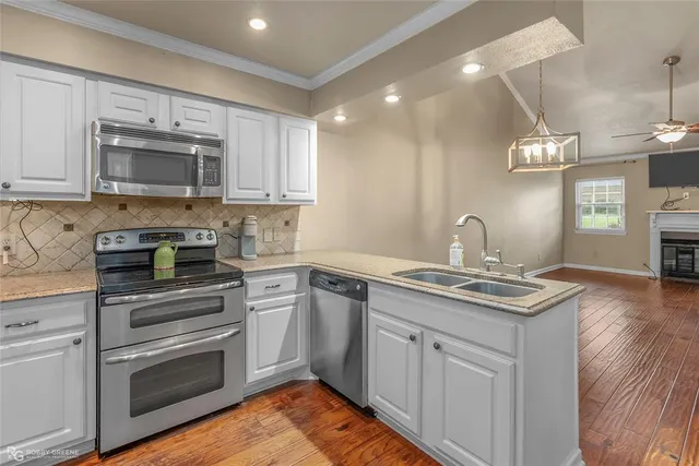 $170,000 | 3636 Greenacres Boulevard, Unit 113, Bossier City, LA 71111