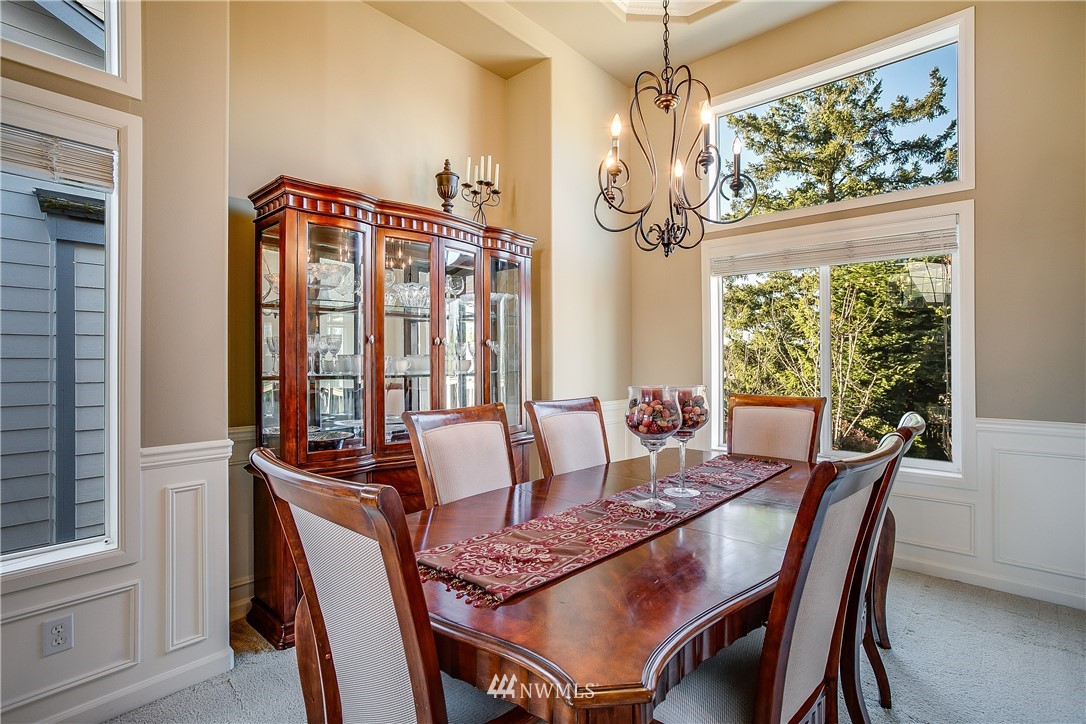 413 Orcas Place Northeast Renton, WA 98059 - Photo 13 of 25