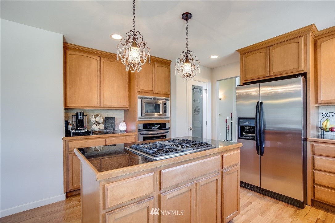 413 Orcas Place Northeast Renton, WA 98059 - Photo 14 of 25
