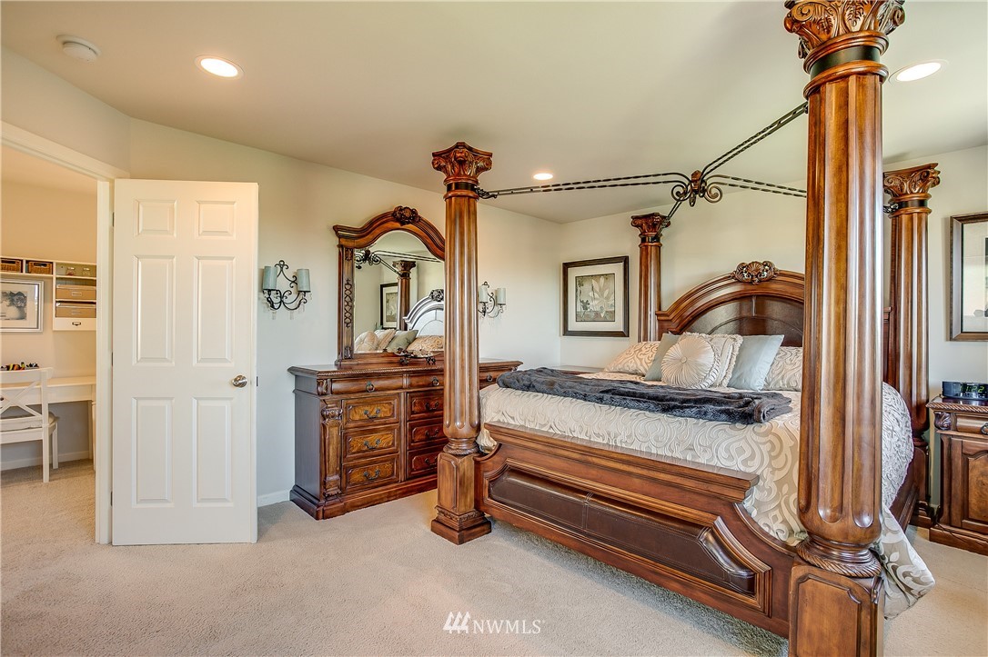 413 Orcas Place Northeast Renton, WA 98059 - Photo 16 of 25