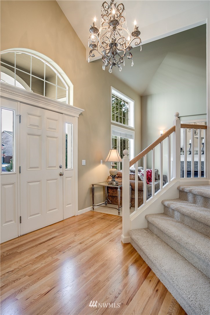 413 Orcas Place Northeast Renton, WA 98059 - Photo 3 of 25