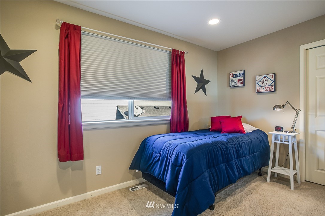 413 Orcas Place Northeast Renton, WA 98059 - Photo 22 of 25