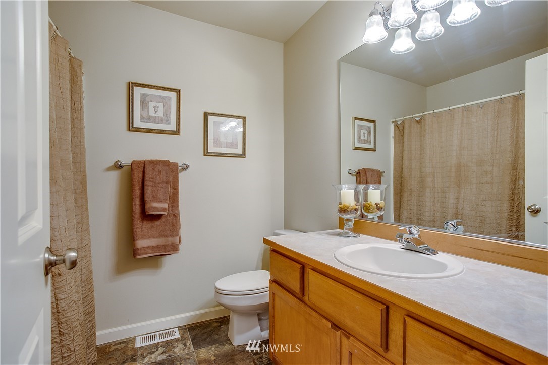413 Orcas Place Northeast Renton, WA 98059 - Photo 23 of 25