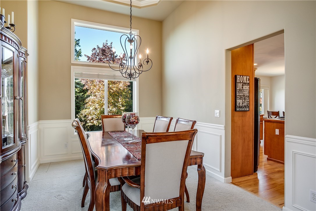 413 Orcas Place Northeast Renton, WA 98059 - Photo 6 of 25