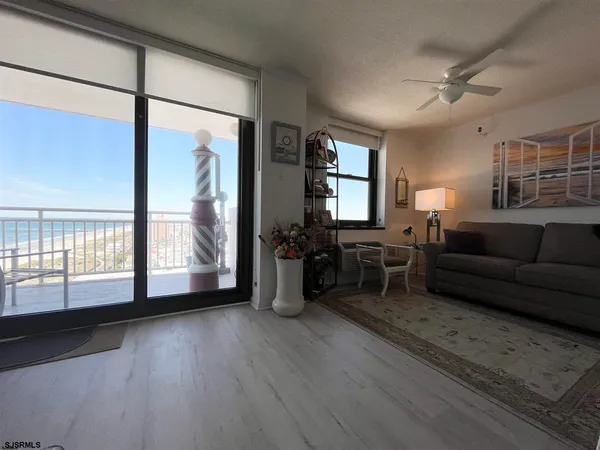 $33,000 | 5200 Boardwalk, Unit 16A, Ventnor City, NJ 08406