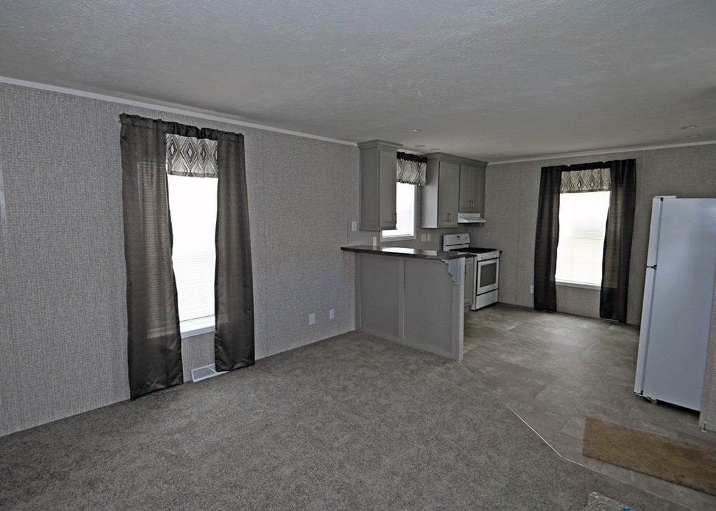 3132 Cranberry Highway, Unit 9 Wareham, MA 02538 - Photo 7 of 17