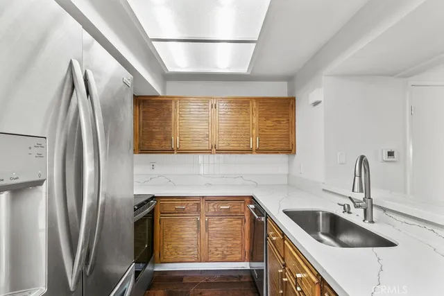 $630,000 | 25761 Le Parc, Lake Forest, CA 92630