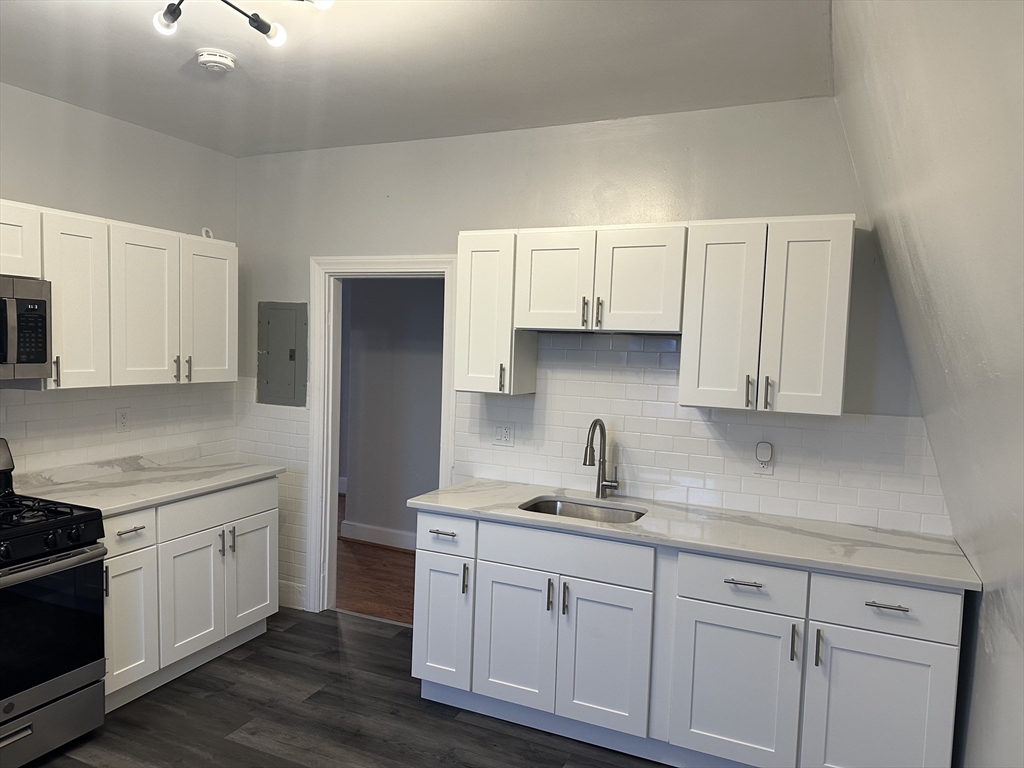 78 Dix Street, Unit 3 Boston, MA 02122 - Photo 19 of 21