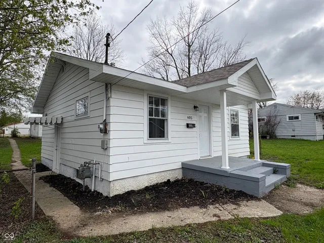 $79,900 | 605 West 10th Street, Muncie, IN 47302