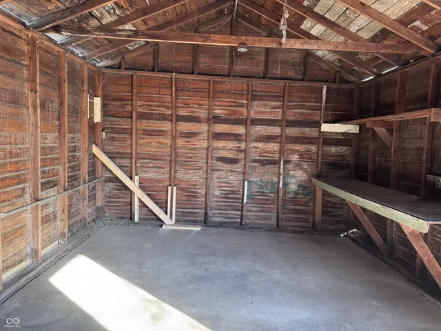 $79,900 | 605 West 10th Street, Muncie, IN 47302