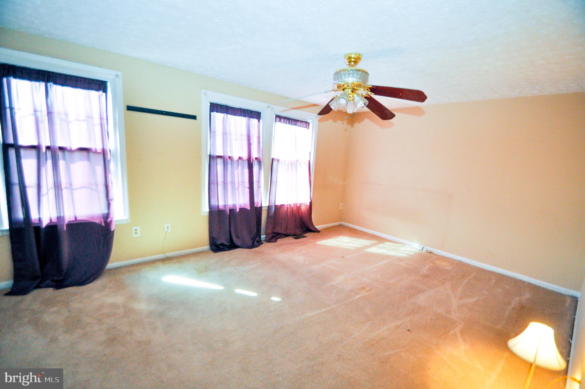 17 Greenleaf Road Baltimore, MD 21234 - Photo 11 of 28 Master bedroom