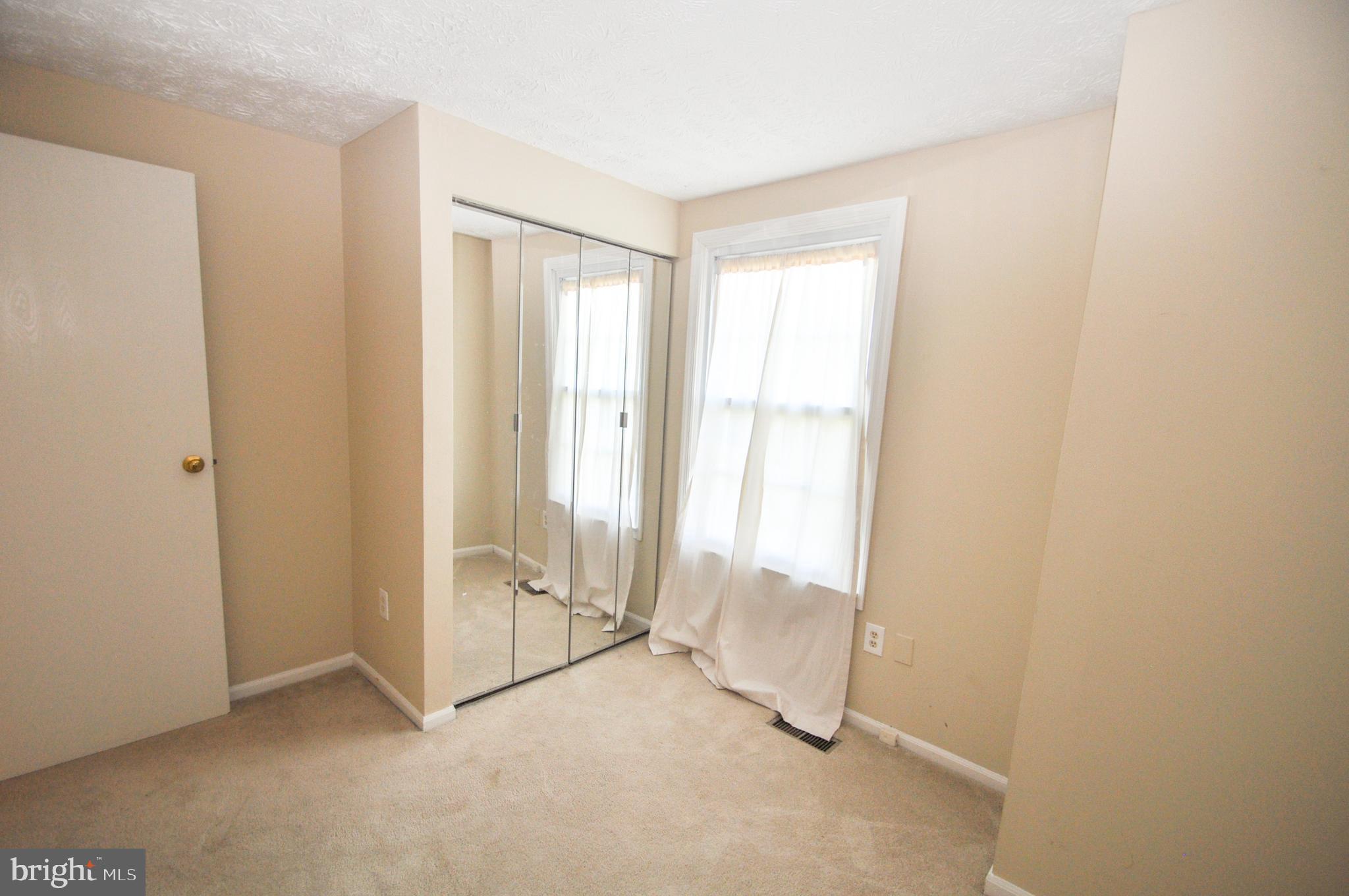 17 Greenleaf Road Baltimore, MD 21234 - Photo 15 of 28 2nd bedroom