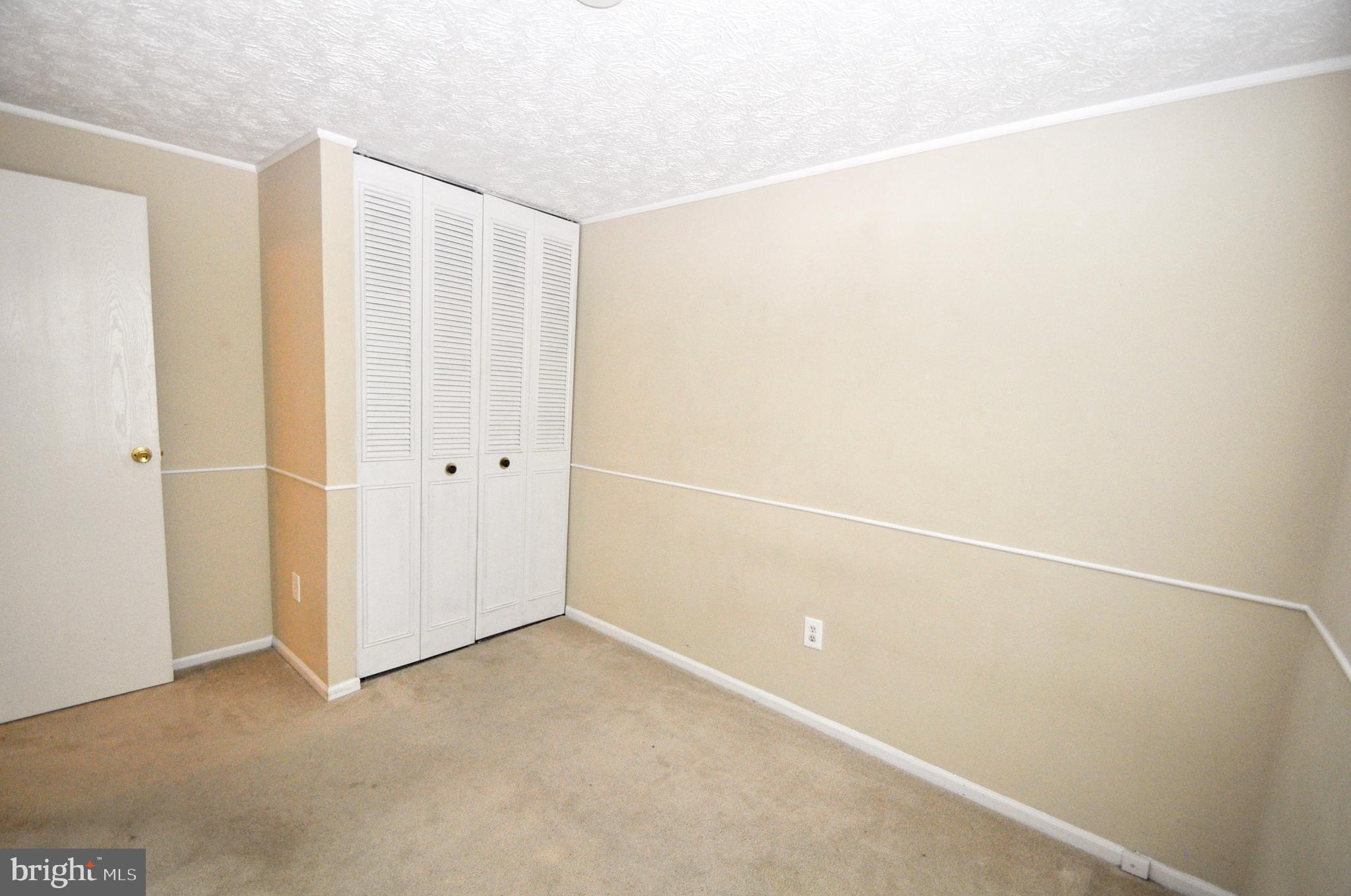 17 Greenleaf Road Baltimore, MD 21234 - Photo 17 of 28 3rd bedroom