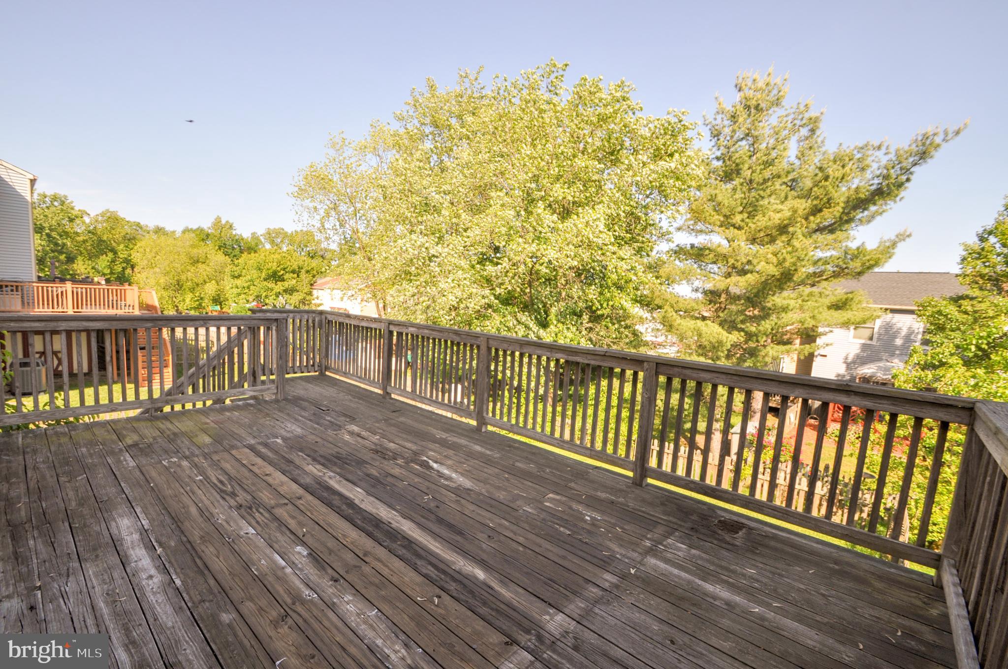 17 Greenleaf Road Baltimore, MD 21234 - Photo 24 of 28 Great private deck.