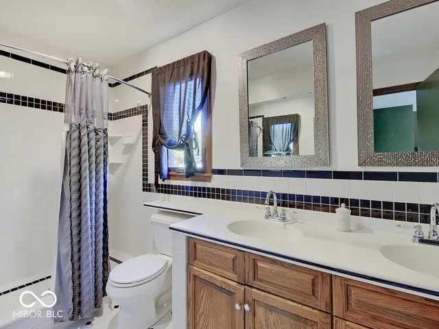 $499,999 | 10214 Swiftsail Lane, Indianapolis, IN 46256