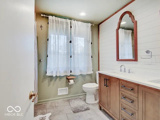 $524,999 | 10214 Swiftsail Lane, Indianapolis, IN 46256