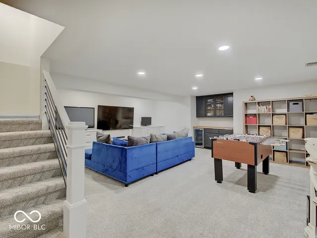 $524,999 | 10214 Swiftsail Lane, Indianapolis, IN 46256