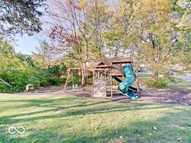 $524,999 | 10214 Swiftsail Lane, Indianapolis, IN 46256