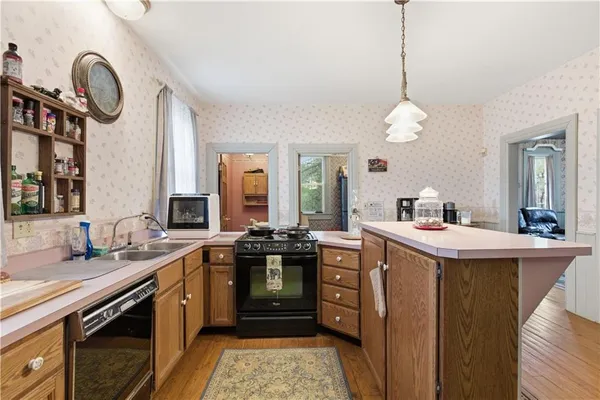 $750,000 | 37105 Highway 66, Vowinckel, PA 16260