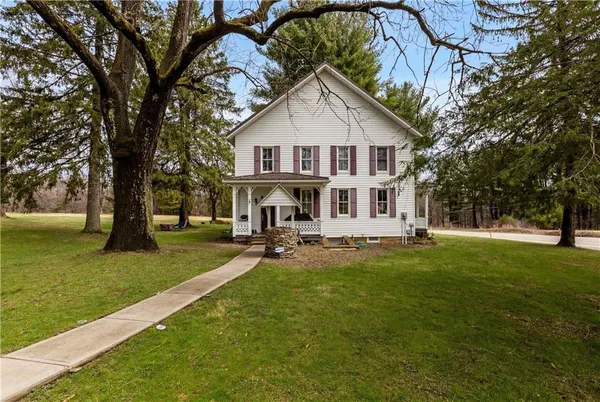 $750,000 | 37105 Highway 66, Vowinckel, PA 16260