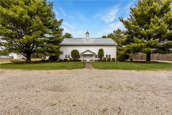 $750,000 | 37105 Highway 66, Vowinckel, PA 16260