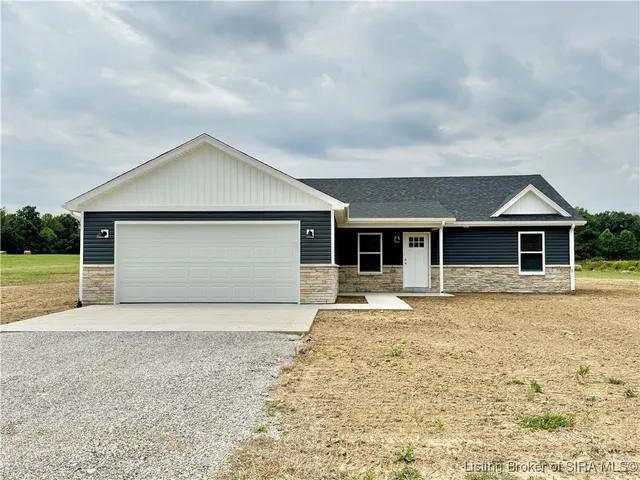 $309,900 | 3518 South Robbins Road, Lexington, IN 47138