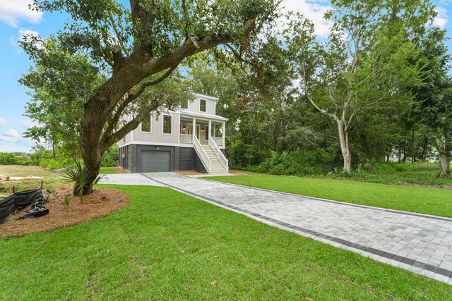 $1,315,000 | 2038 River Bend Drive, Charleston, SC 29412