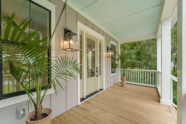 $1,315,000 | 2038 River Bend Drive, Charleston, SC 29412