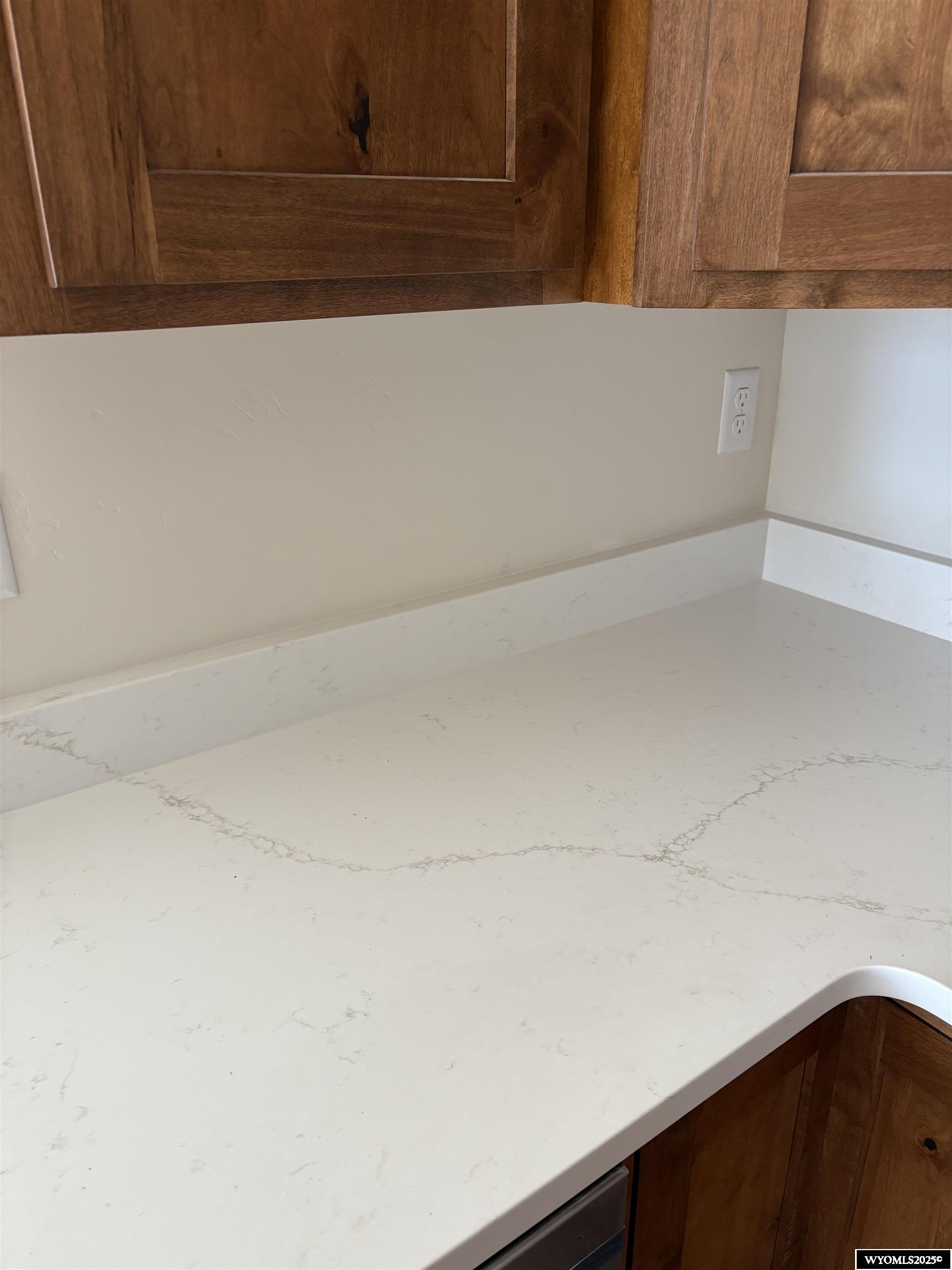 1740 Inca Trail Bar Nunn, WY 82601 - Photo 6 of 31