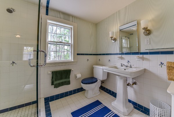 10 Emerson Road Wellesley, MA 02481 - Photo 22 of 28 Gallery Image 22
