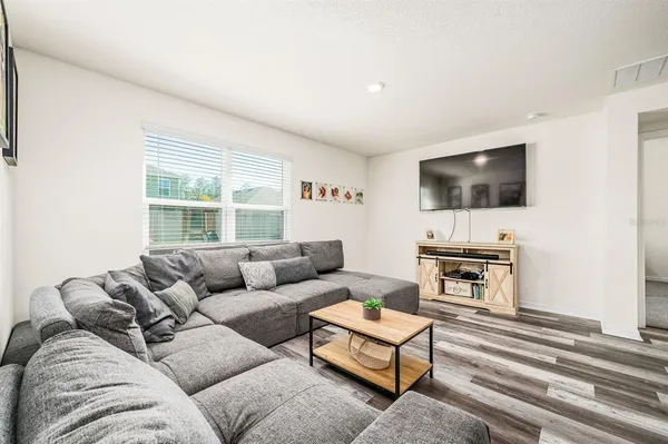 $2,500 | 2181 Northwest 247 Drive, Newberry, FL 32669