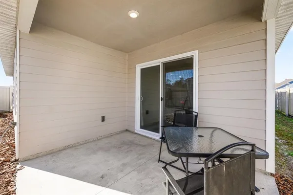 $2,500 | 2181 Northwest 247 Drive, Newberry, FL 32669