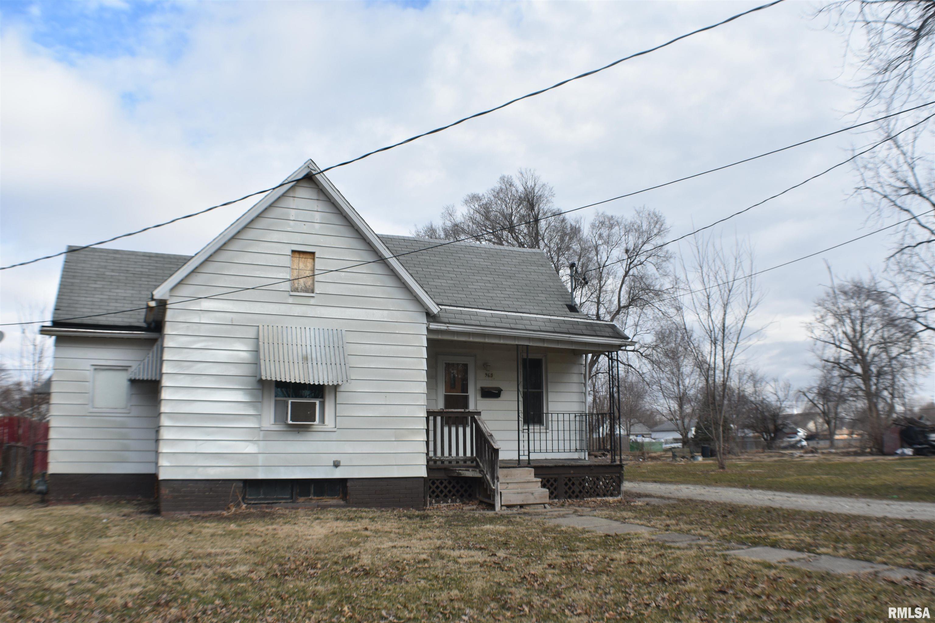 963 East Walnut Street Canton, IL 61520 - Photo 3 of 33 Gallery Image 3