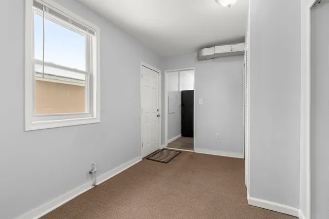 $1,595 | 24126 Dartmouth Street, Dearborn, MI 48124