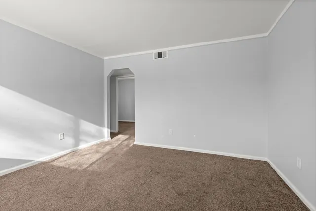 $1,595 | 24126 Dartmouth Street, Dearborn, MI 48124