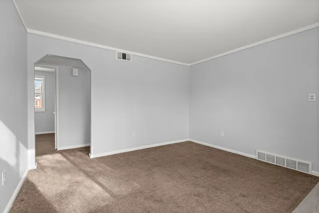 $1,595 | 24126 Dartmouth Street, Dearborn, MI 48124