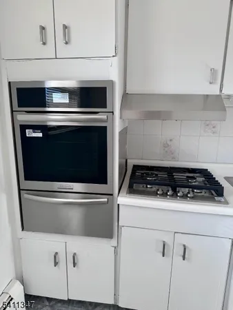 $2,400 | 1163 Valley Road, Unit B, Wayne, NJ 07470