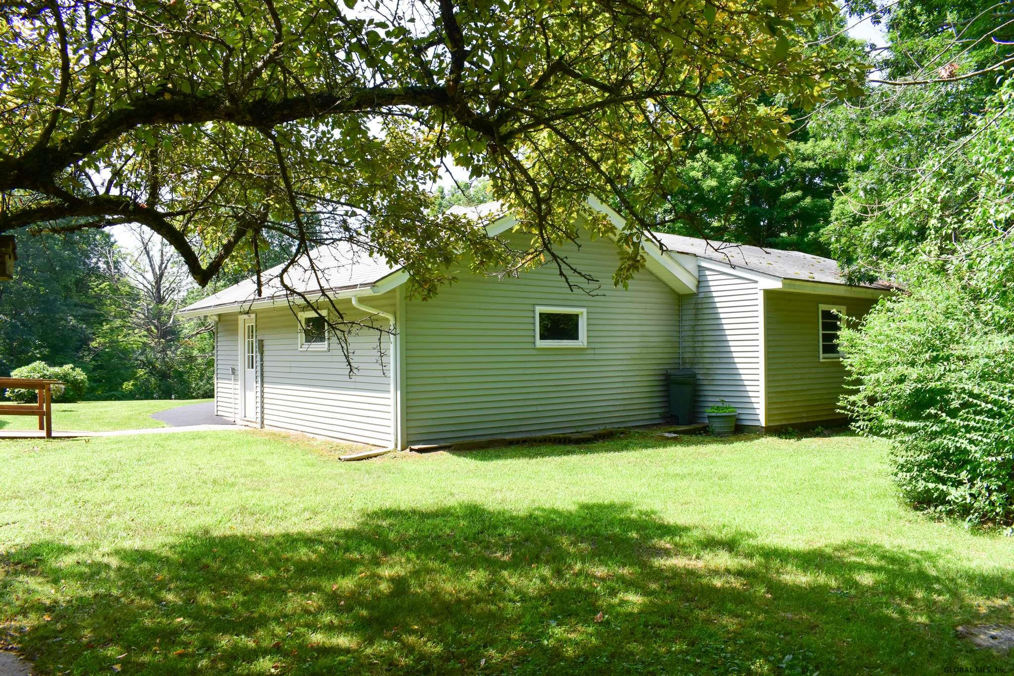 385 Leroux Road Milton, NY 12850 - Photo 5 of 62 Photo 5