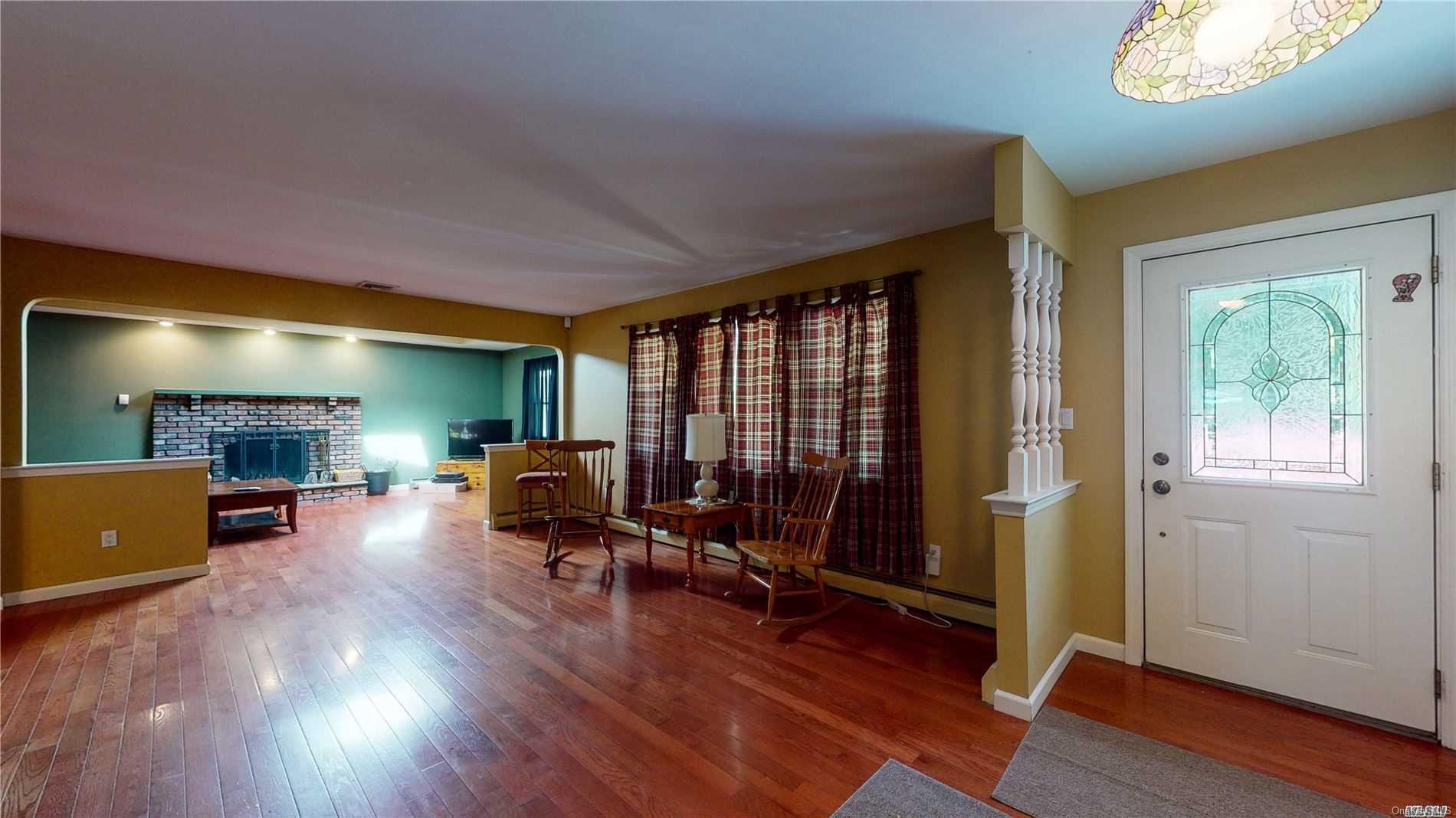 714 Meadow Road Smithtown, NY 11787 - Photo 1 of 1 Gallery Image 1