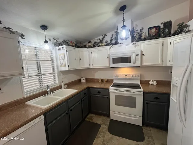 $119,500 | 11596 West Sierra Dawn Boulevard, Unit 33, Surprise, AZ 85378