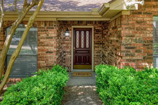$447,500 | 4045 Morman Lane, Addison, TX 75001