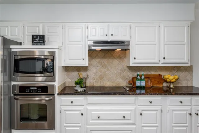 $447,500 | 4045 Morman Lane, Addison, TX 75001