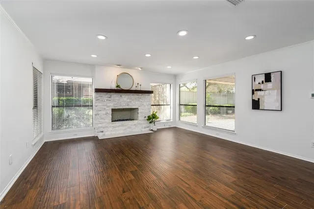 $447,500 | 4045 Morman Lane, Addison, TX 75001